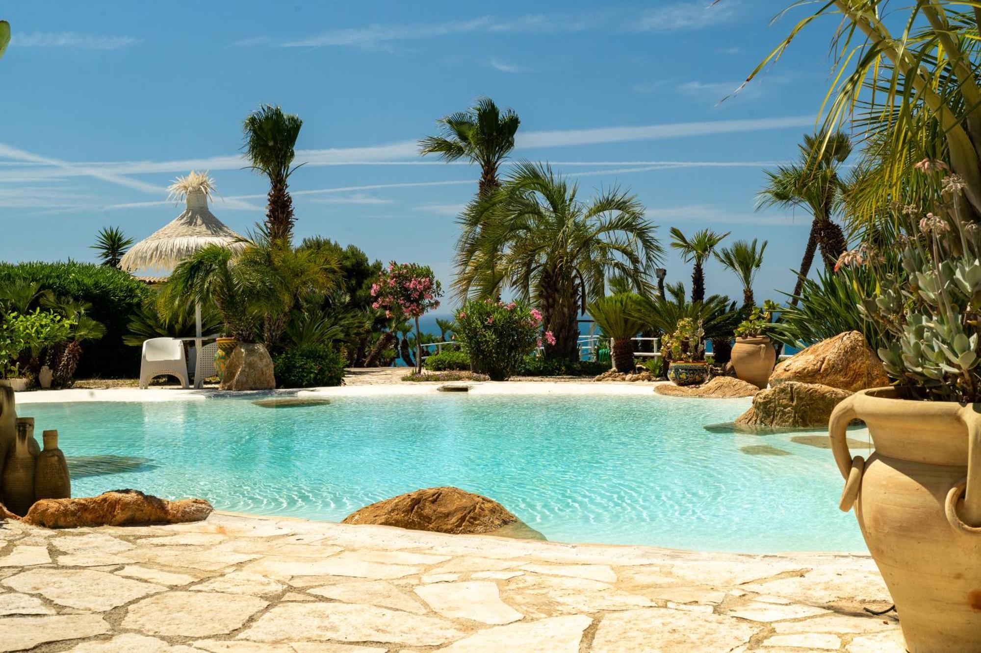 Casa Vacanze Verdemare Con Piscina Ribera Exterior photo